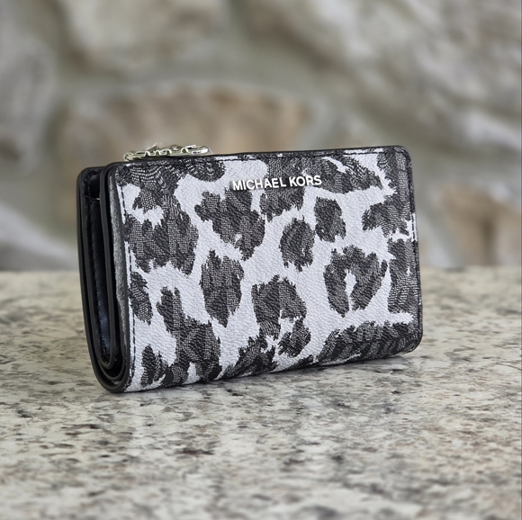 Michael Kors Handbags - Michael Kors Empire Medium Leopard Logo Bifold Wallet